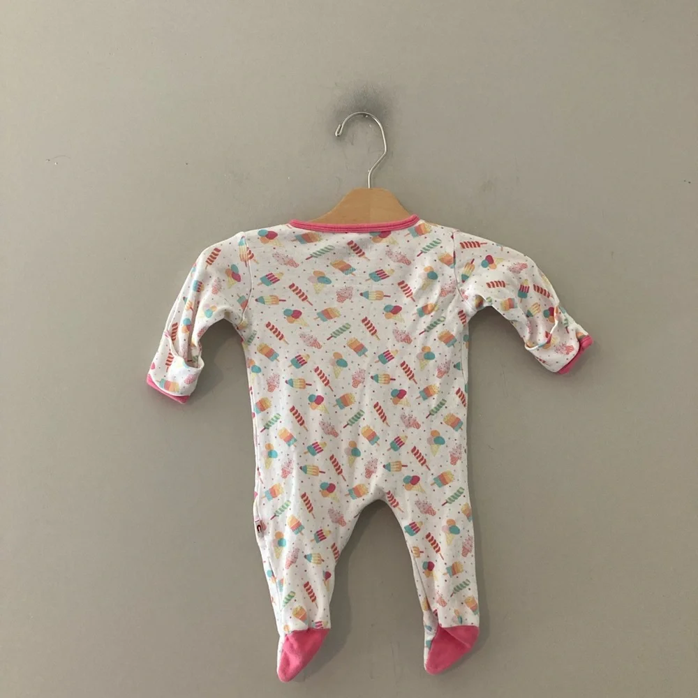 $16 ADD ON magnetic me footie‎ newborn Little Sleepies Hanna Andersson Kyte Baby